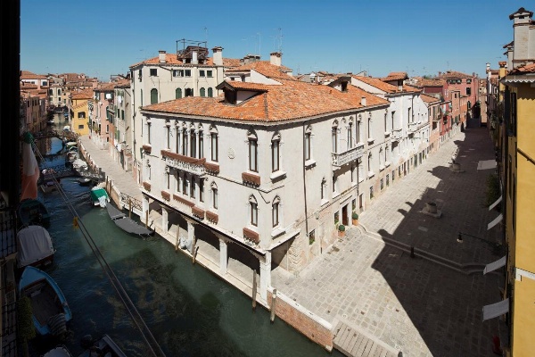 Una Hotel Venezia image 2